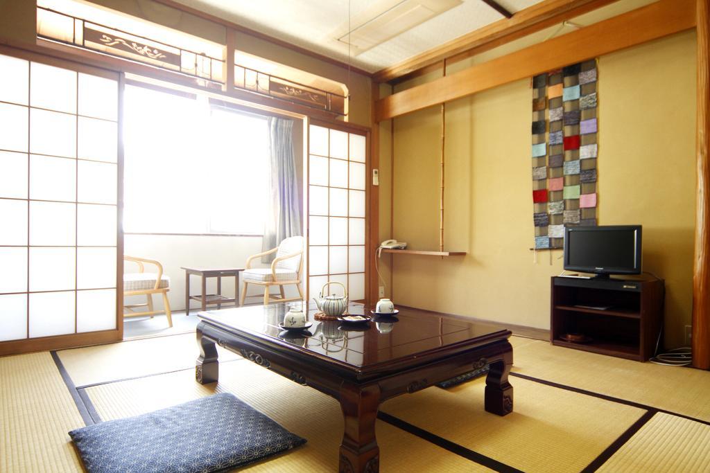 Asano Ryokan Gujo Exterior photo